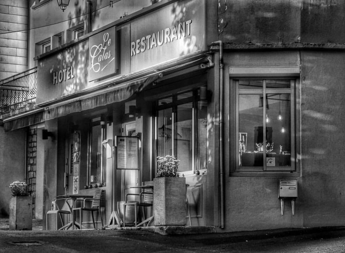 A La Maison Hotel Restaurant Lacaune Εξωτερικό φωτογραφία
